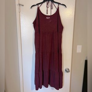 Old Navy burgundy tiered maxi dress XXL